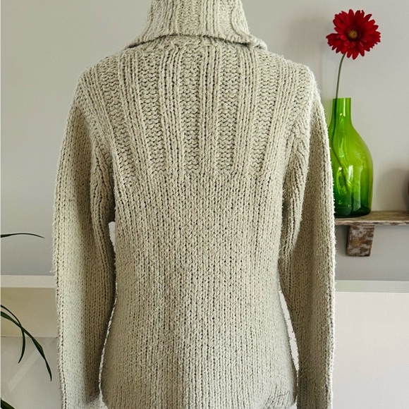 Jacob - Picture 4 of 5